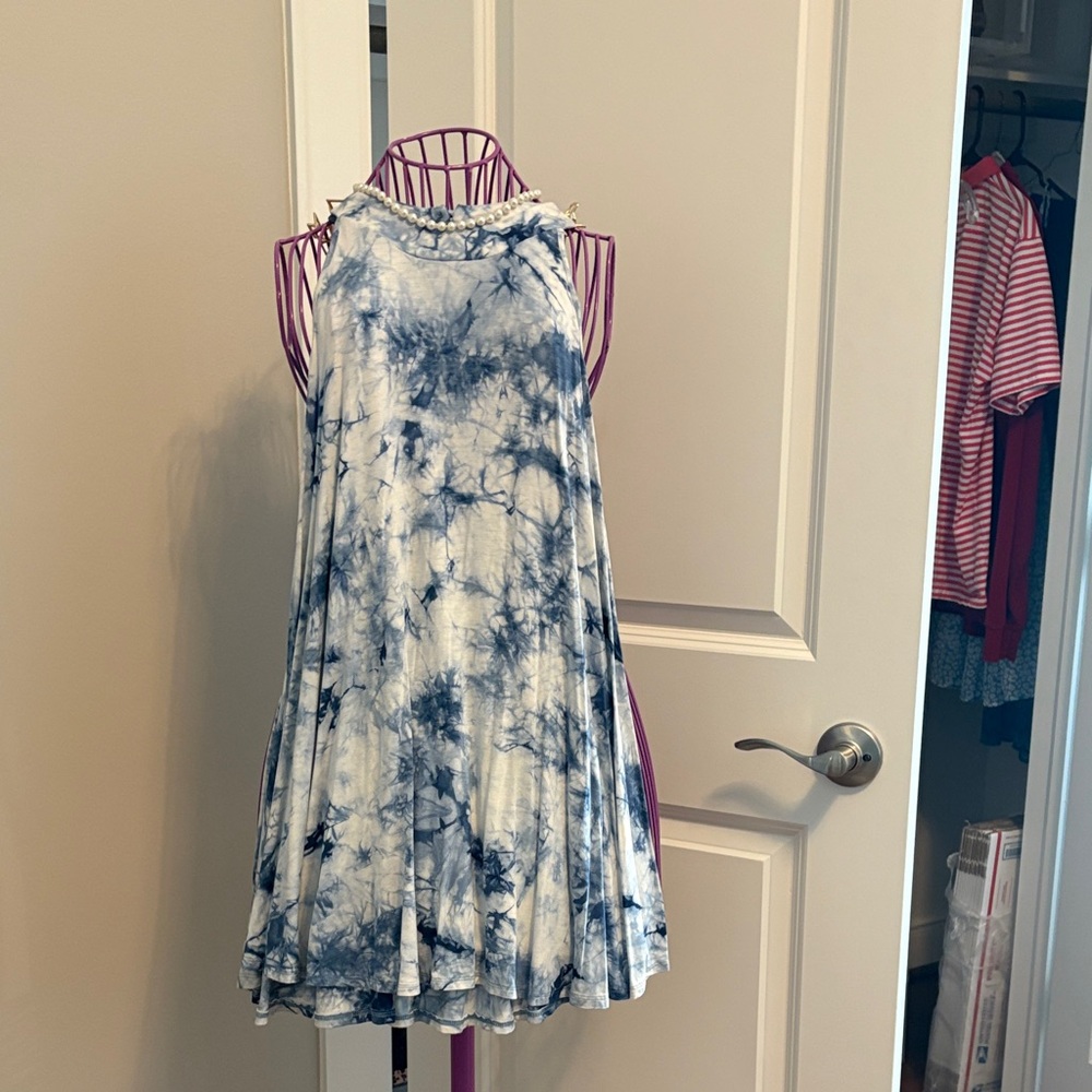 Olivia Sky Tie-Dye Dress in Navy and White